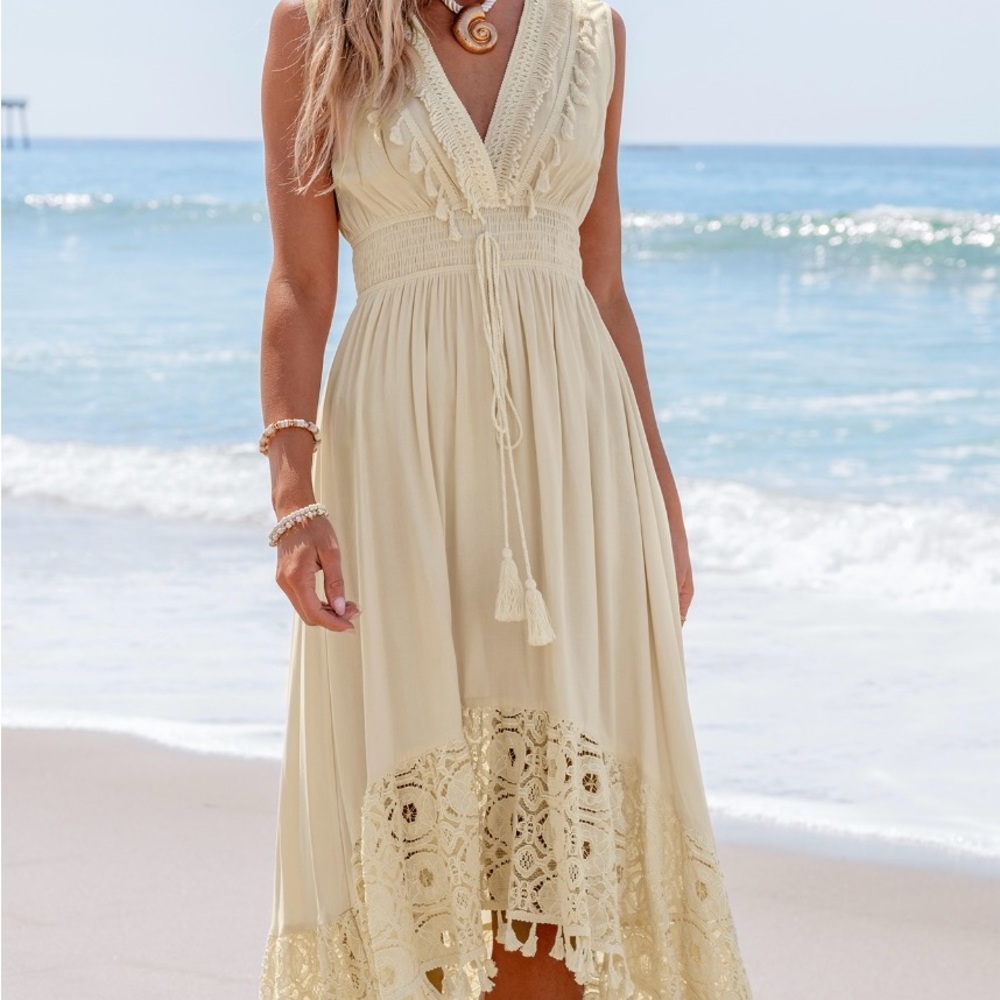 Elegant Cream Lace Trim Dress
